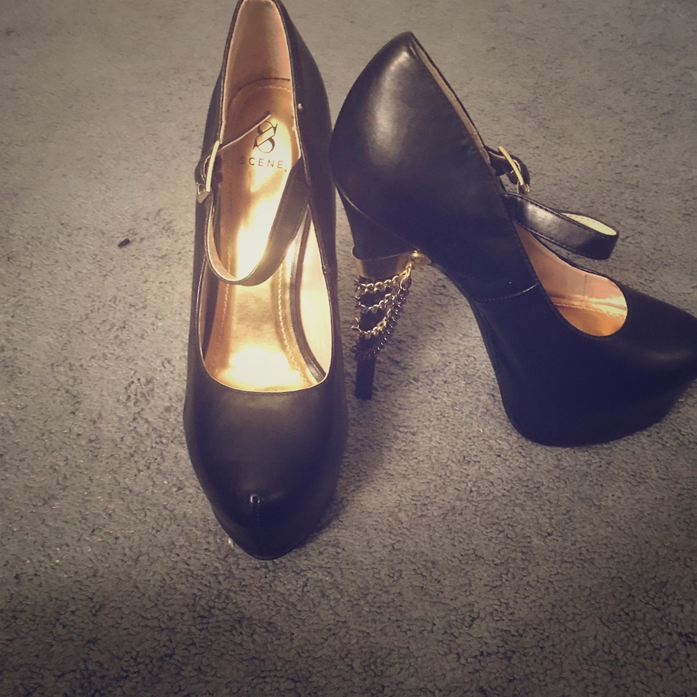 Black plantform 8 inch pumps